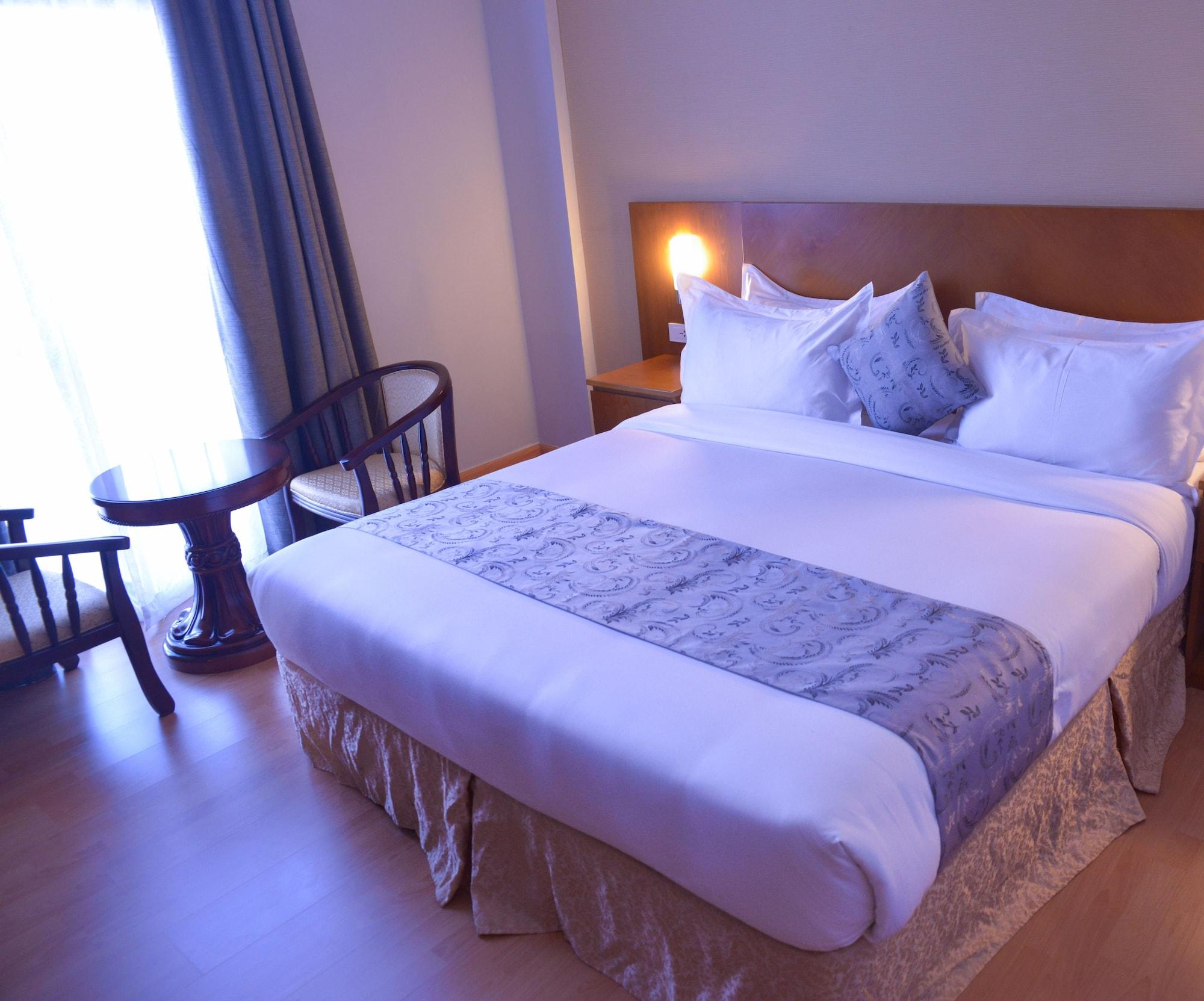 Azzeman Hotel Addis Ababa Dış mekan fotoğraf