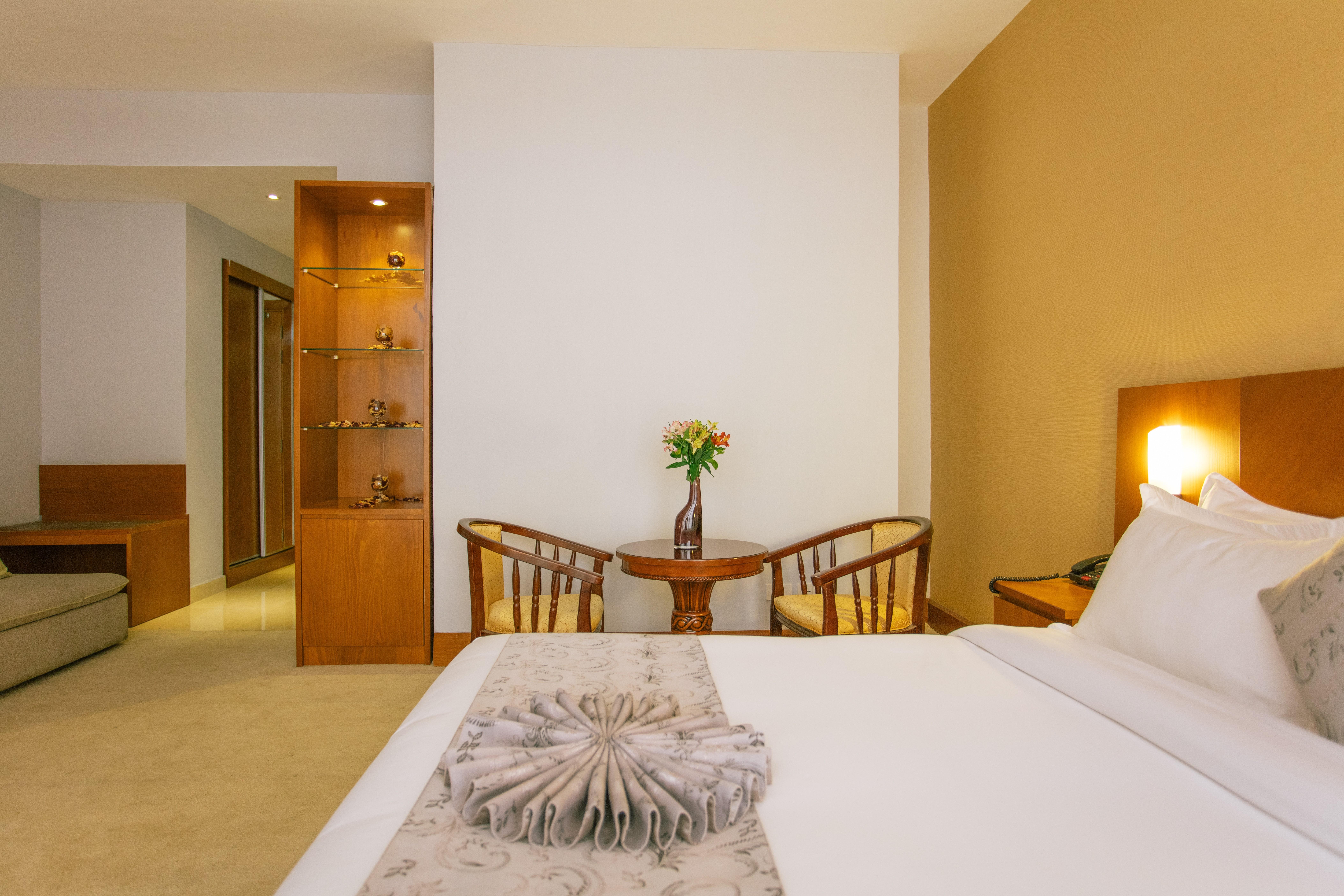 Azzeman Hotel Addis Ababa Dış mekan fotoğraf