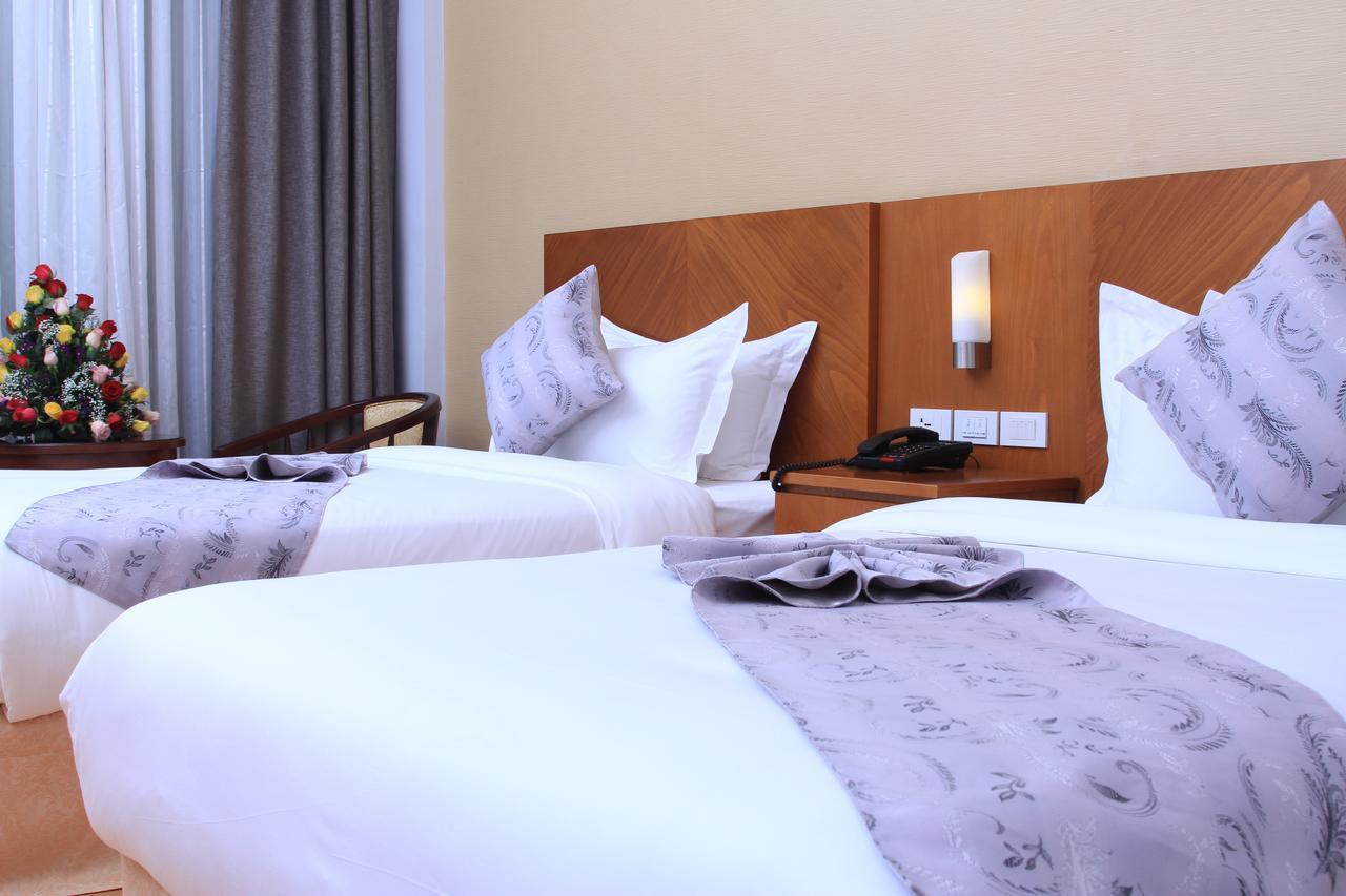 Azzeman Hotel Addis Ababa Dış mekan fotoğraf