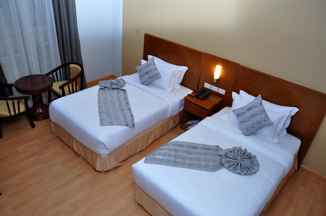Azzeman Hotel Addis Ababa Dış mekan fotoğraf