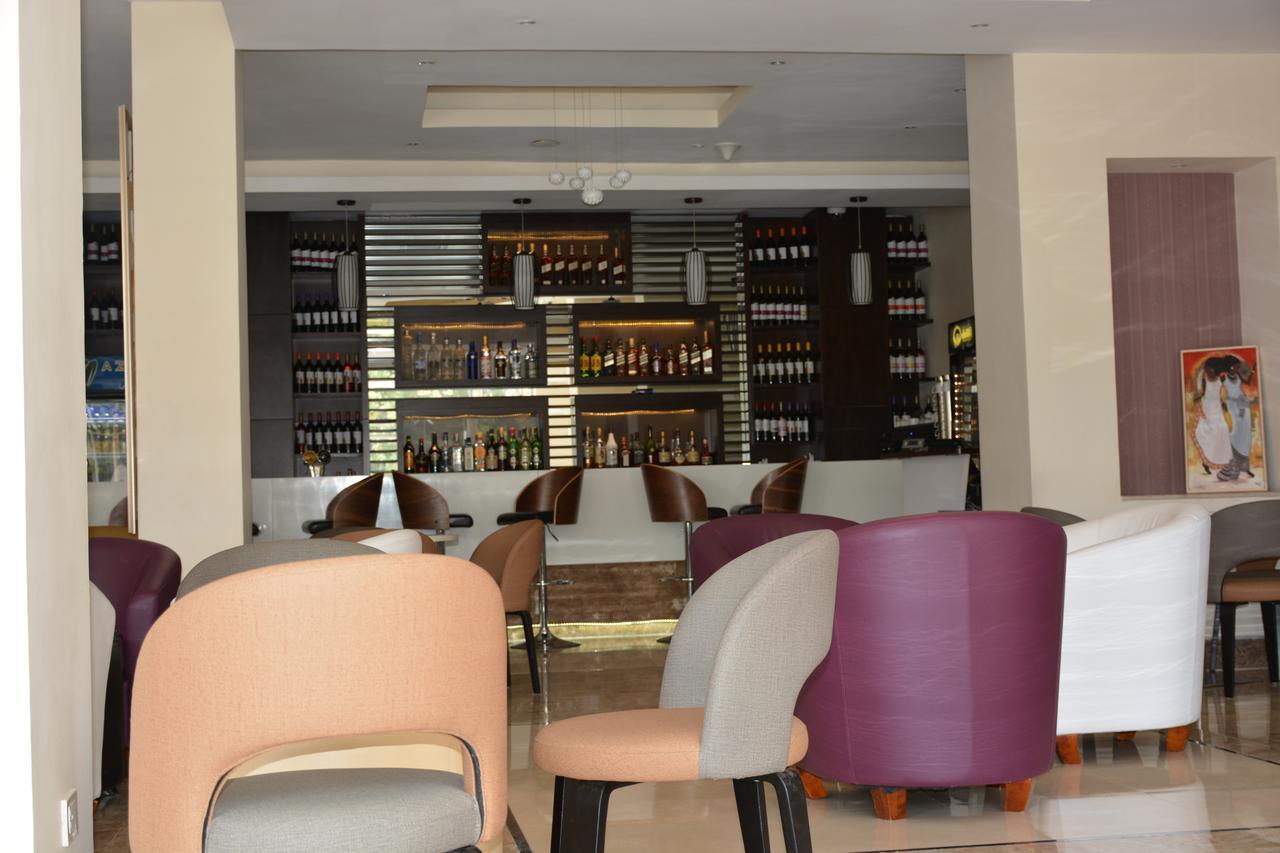 Azzeman Hotel Addis Ababa Dış mekan fotoğraf