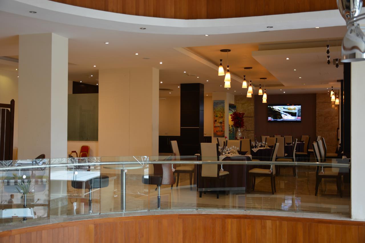 Azzeman Hotel Addis Ababa Dış mekan fotoğraf